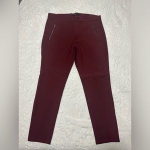 Banana Republic Sloan Size 10